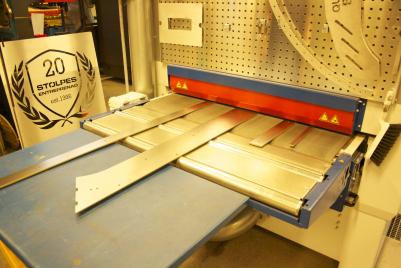 Gradning med maskin för bearbetning av aluminium